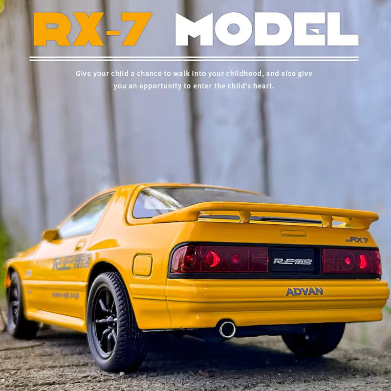 Diecast Model Mazda RX-7 1/24